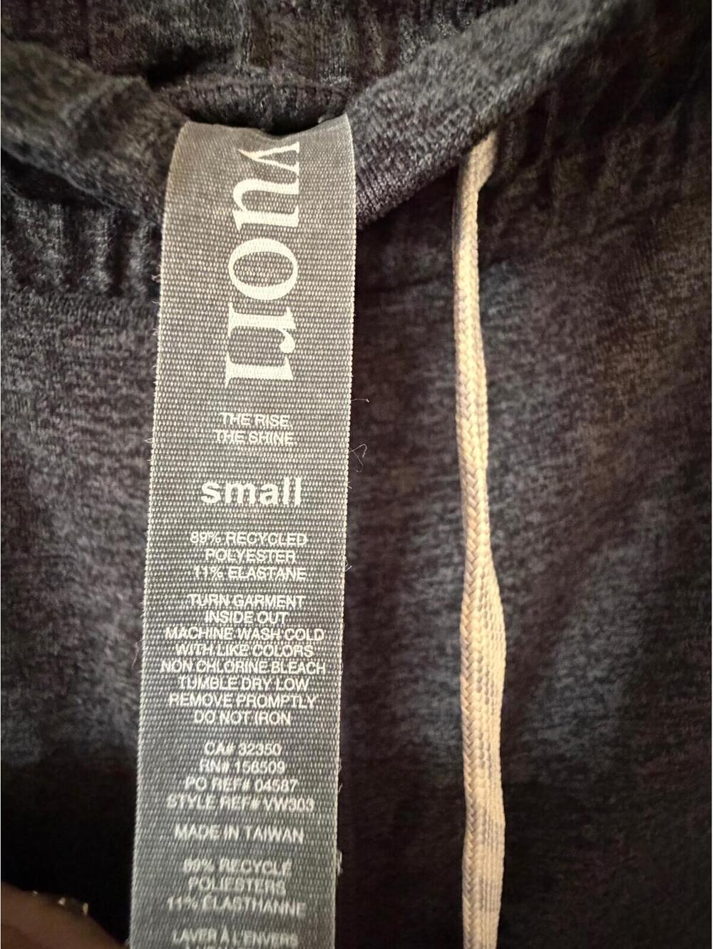 Vuori Dark Gray Joggers Size S - Picture 4 of 6
